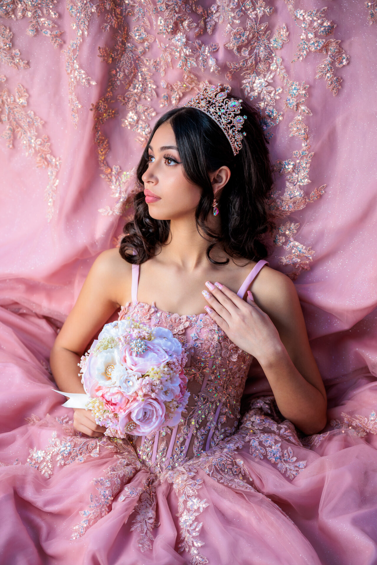 Beautiful Quinceañera portrait in Brooksville, FL, captured by a professional Spring Hill, FL photographer.